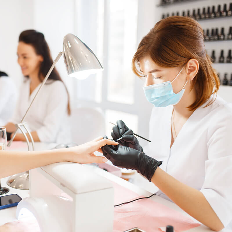 Mundschutz im Beautysalon Mundschutz im Beautysalon