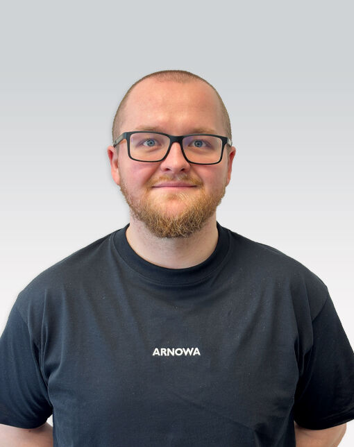 Mitarbeiter A. Hertel