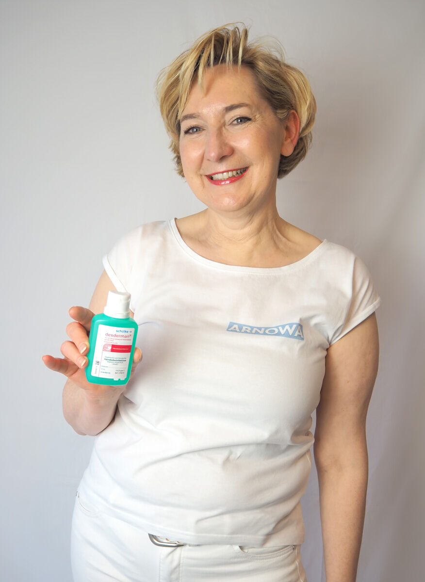 schuelke-desderman-100ml-moodshot Schülke Desderman Händedesinfektionsmittel